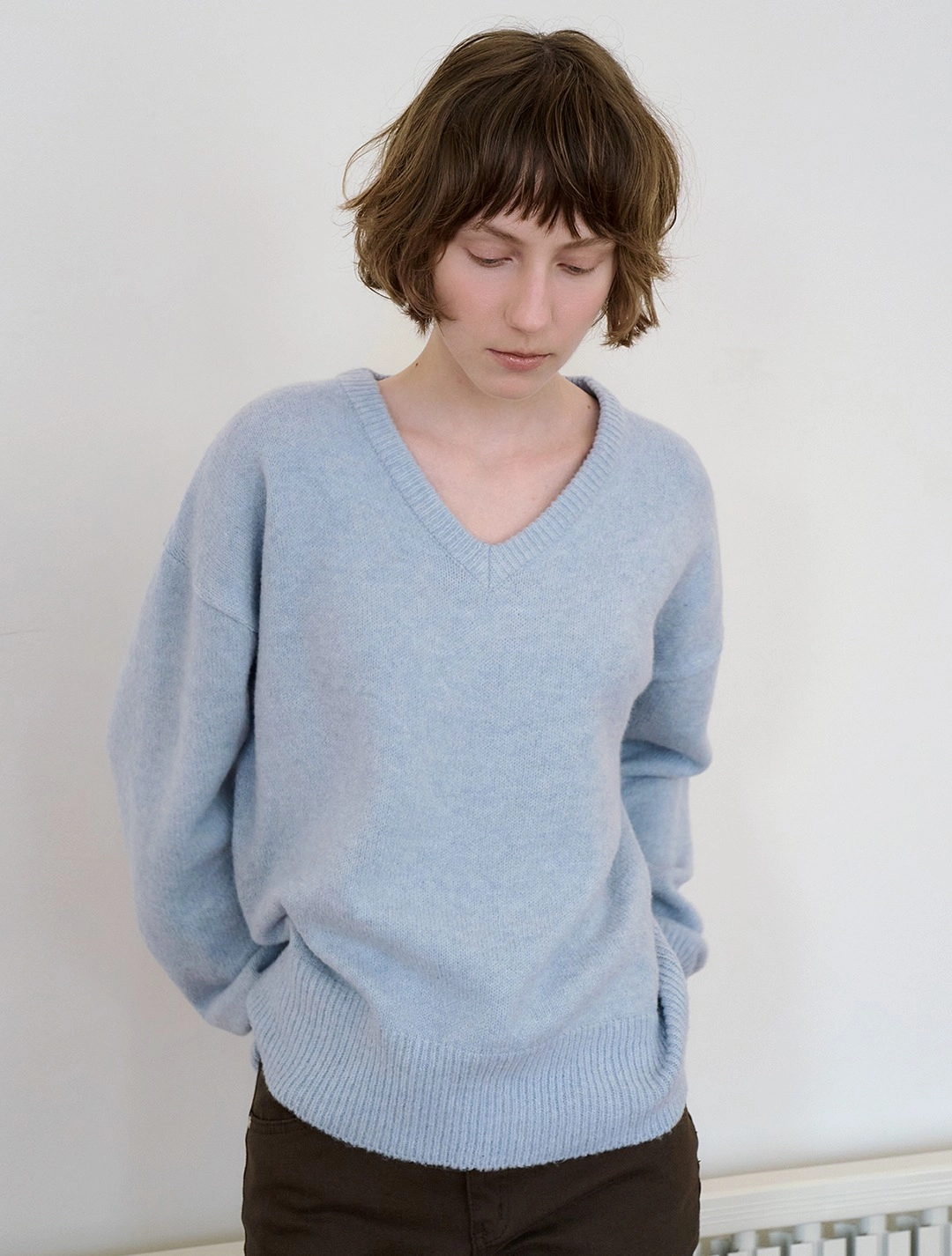 로에일 Nep wool V-neck knit_Sky Blue 상품 이미지 1