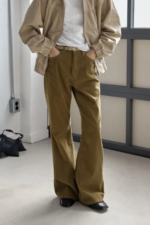 corduroy bootscut pants - mustard green