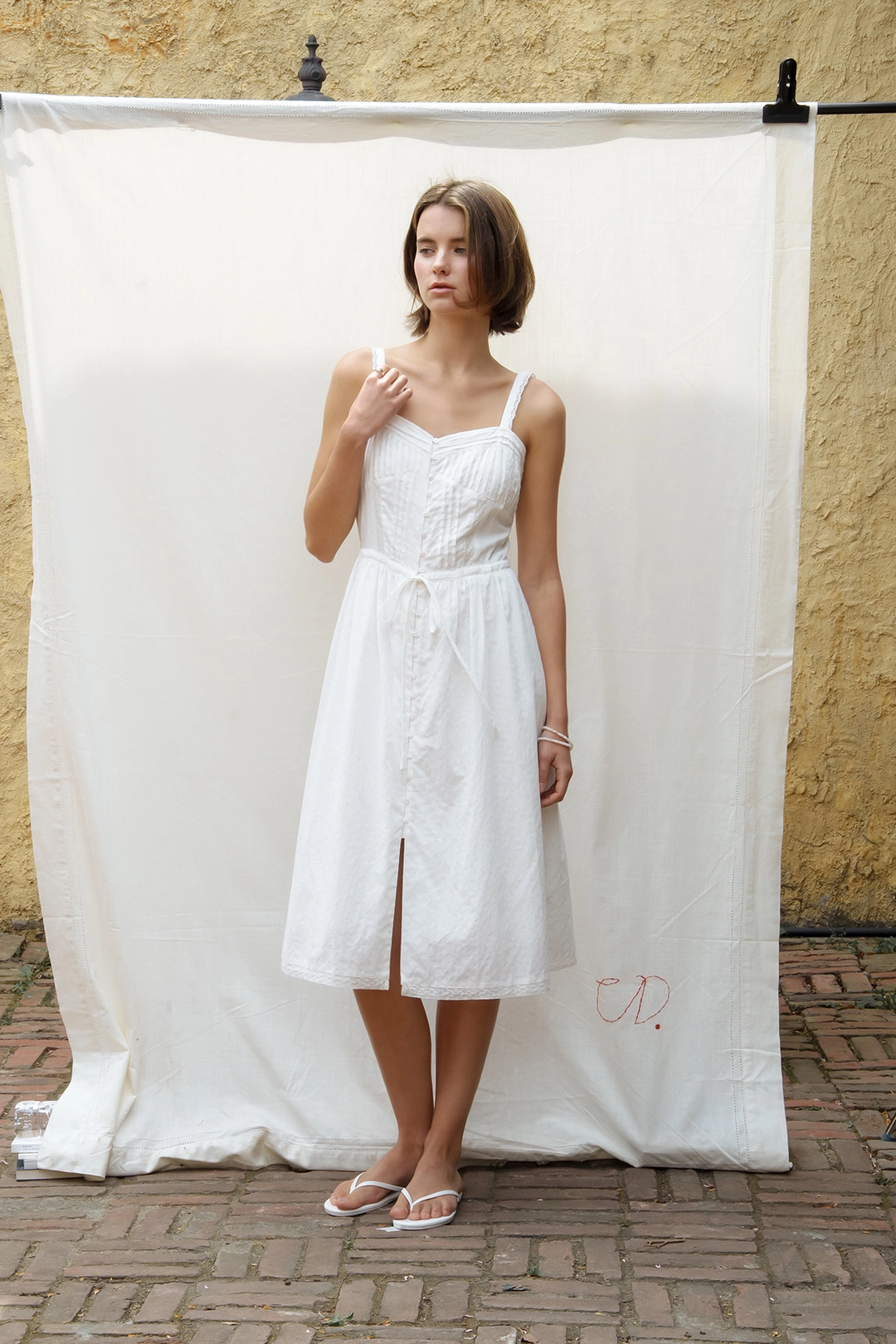 샤드라마 FANCY PINTUCK LACE DRESS [WHITE] 상품 이미지 2