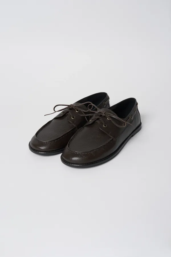 [Exclusive] Harbor Boat Shoes