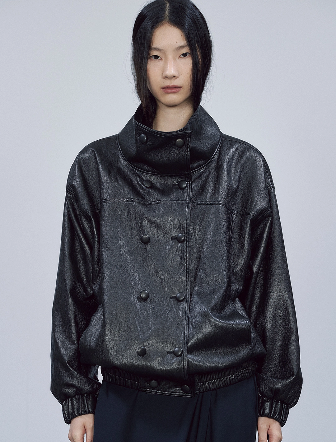 솔티페블 DOUBLE BUTTON OVERSIZE LEATHER JUMPER [BROWN] 상품 이미지 2