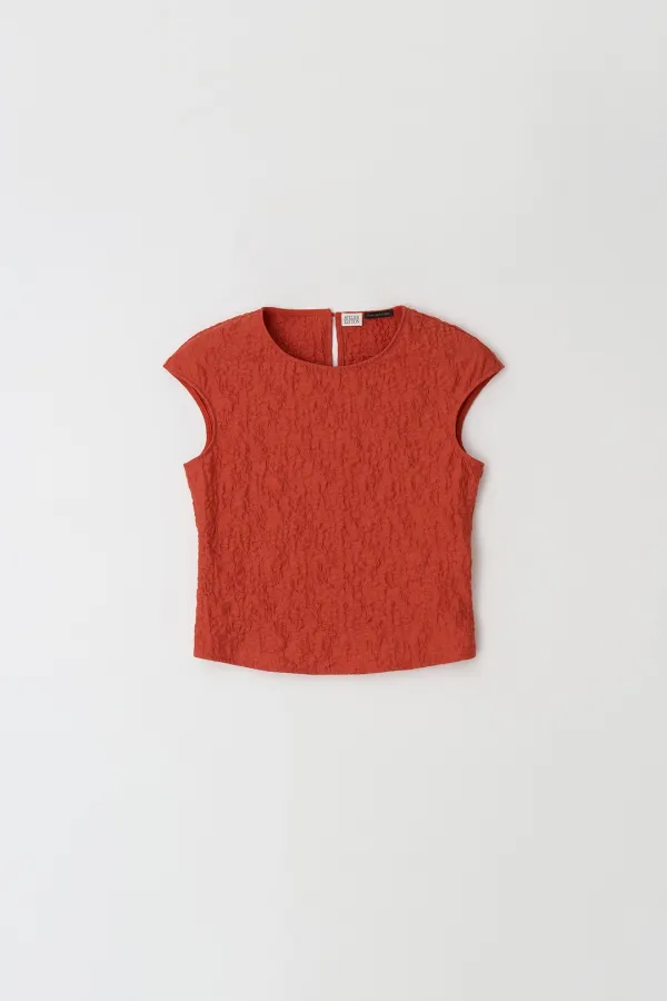 Wrinkle Sleeveless Blouse (red)