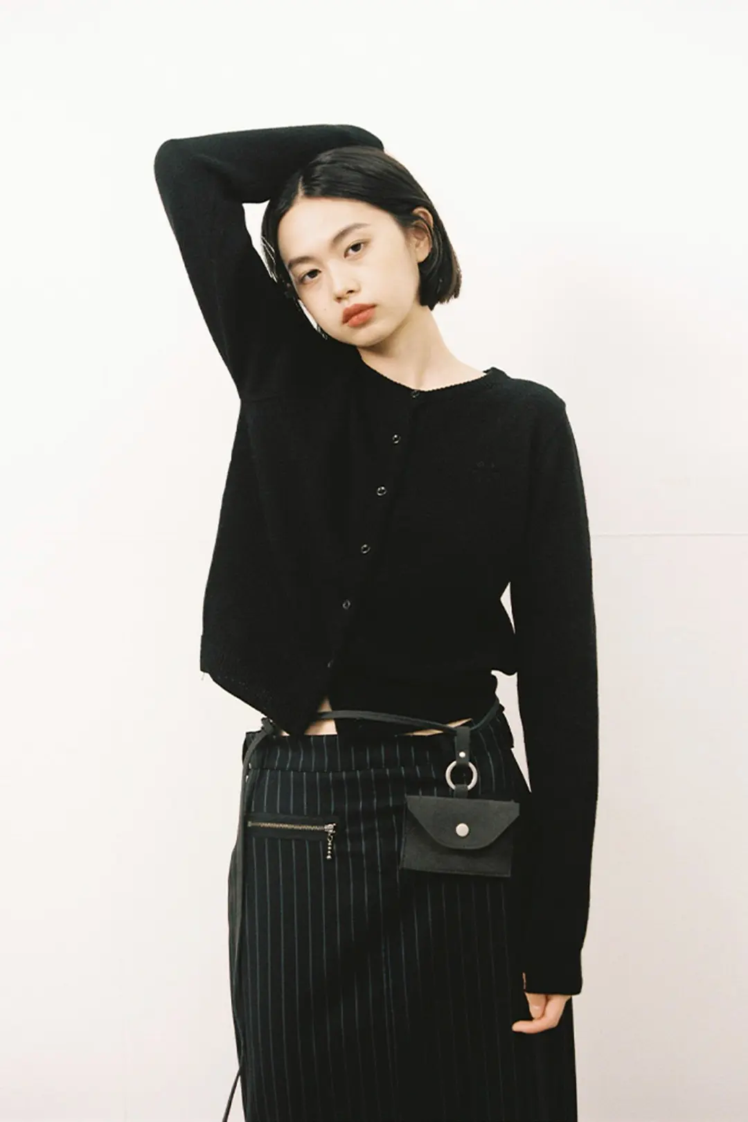 오헤시오 BASIC STANDARD CARDIGAN, BLACK 상품 이미지 2