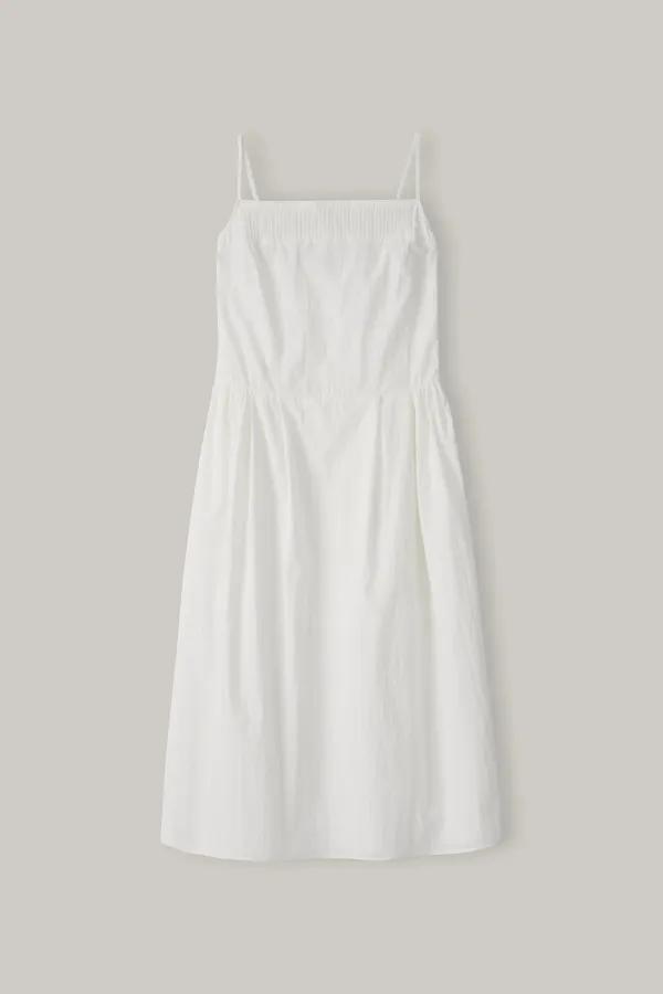 Pintuck Flare Dress (Black)