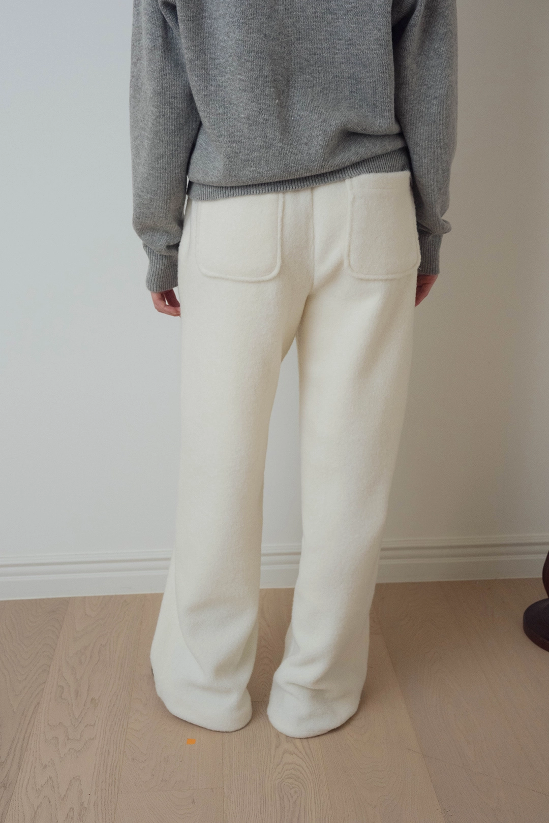 샤드라마 COZY WOOL RELAX PANTS [PURE IVORY] 상품 이미지 2