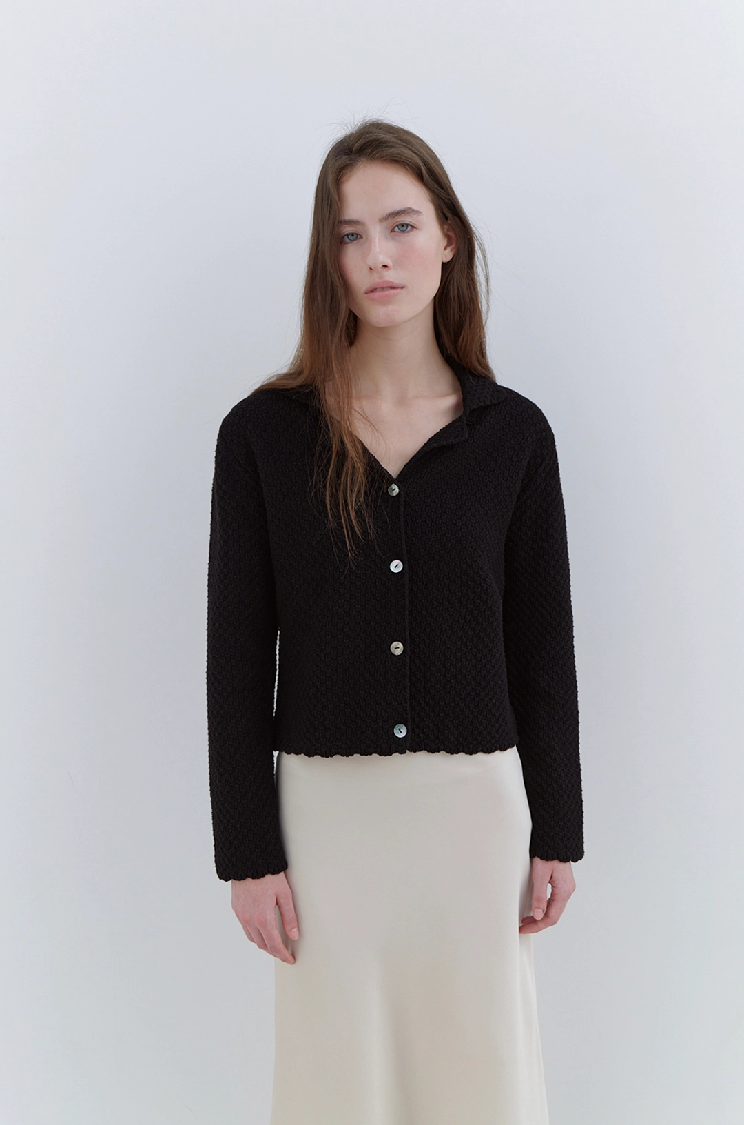 엘오61 Daisy Cotton Cardigan in Black 상품 이미지 2