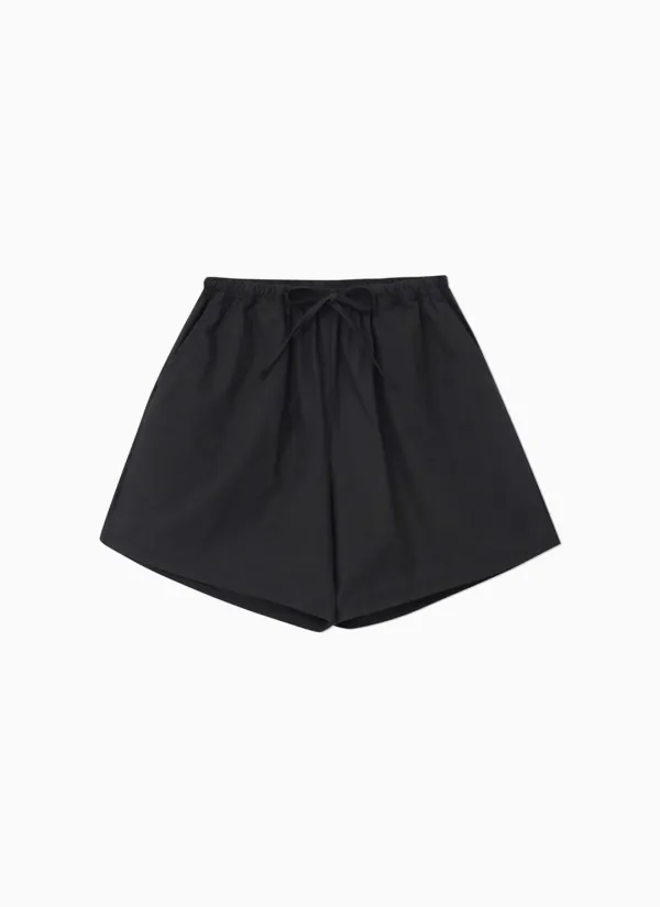 Nina Shorts (Black)