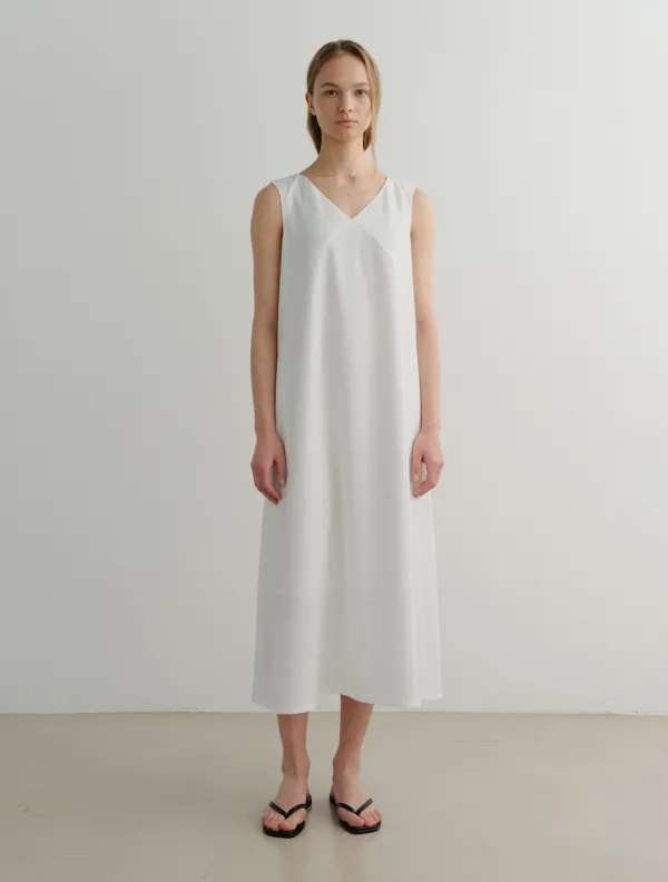 Reef V Neck Dress (White)