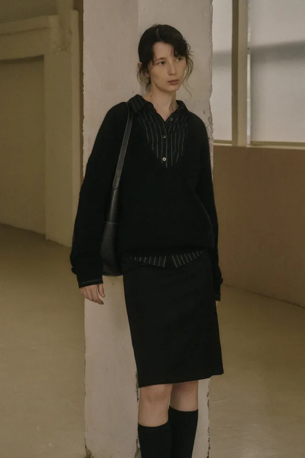 NOTTINGHILL FOX DEEP V-NECK KNIT_BLACK