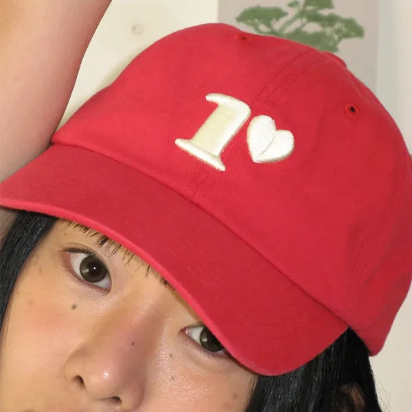 R BALL CAP RED