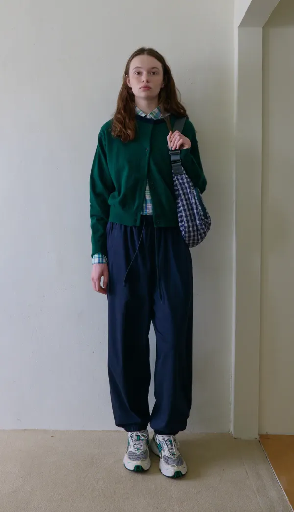 164. Coloring Cardigan _ Green