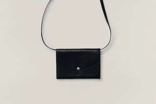 VOYAGE ÉPAULE BLACK