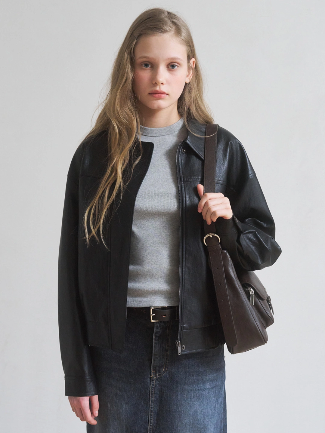 어몽 A FAUX LEATHER JUMPER_BLACK 상품 이미지 3