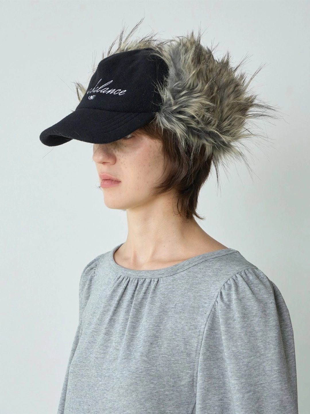 밀로 우먼 Fur Earflap Ball Cap [Black] 상품 이미지 2