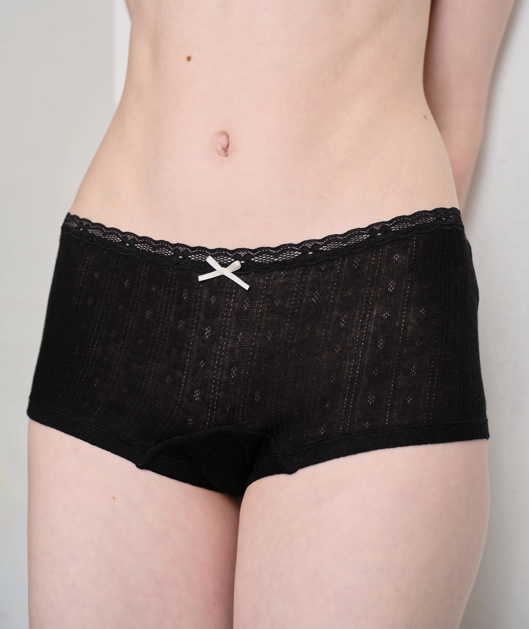 타입서비스 TXT X TSW Eyelet Boxer [Black] 상품 이미지 2