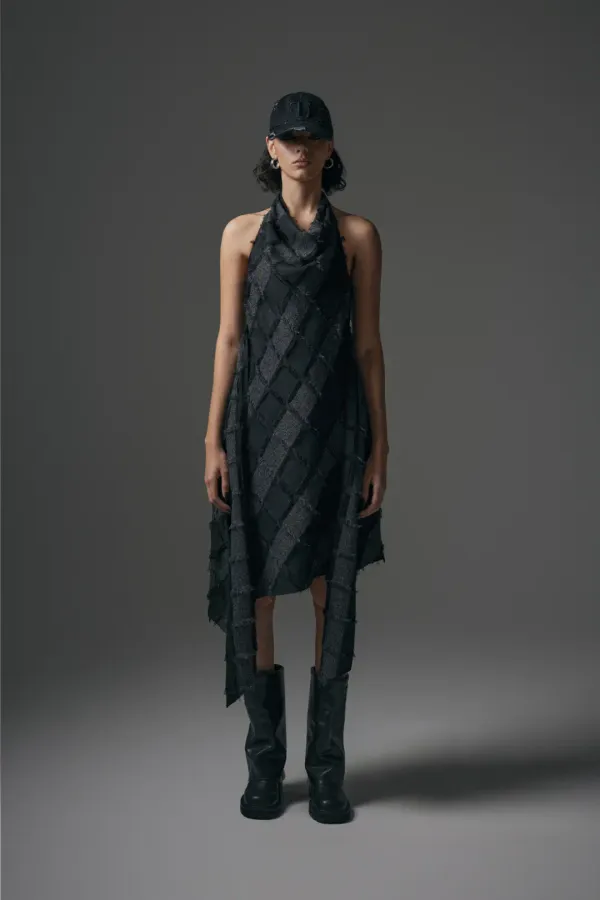 Fringe Halterneck Drape One-piece [ Charcoal ]