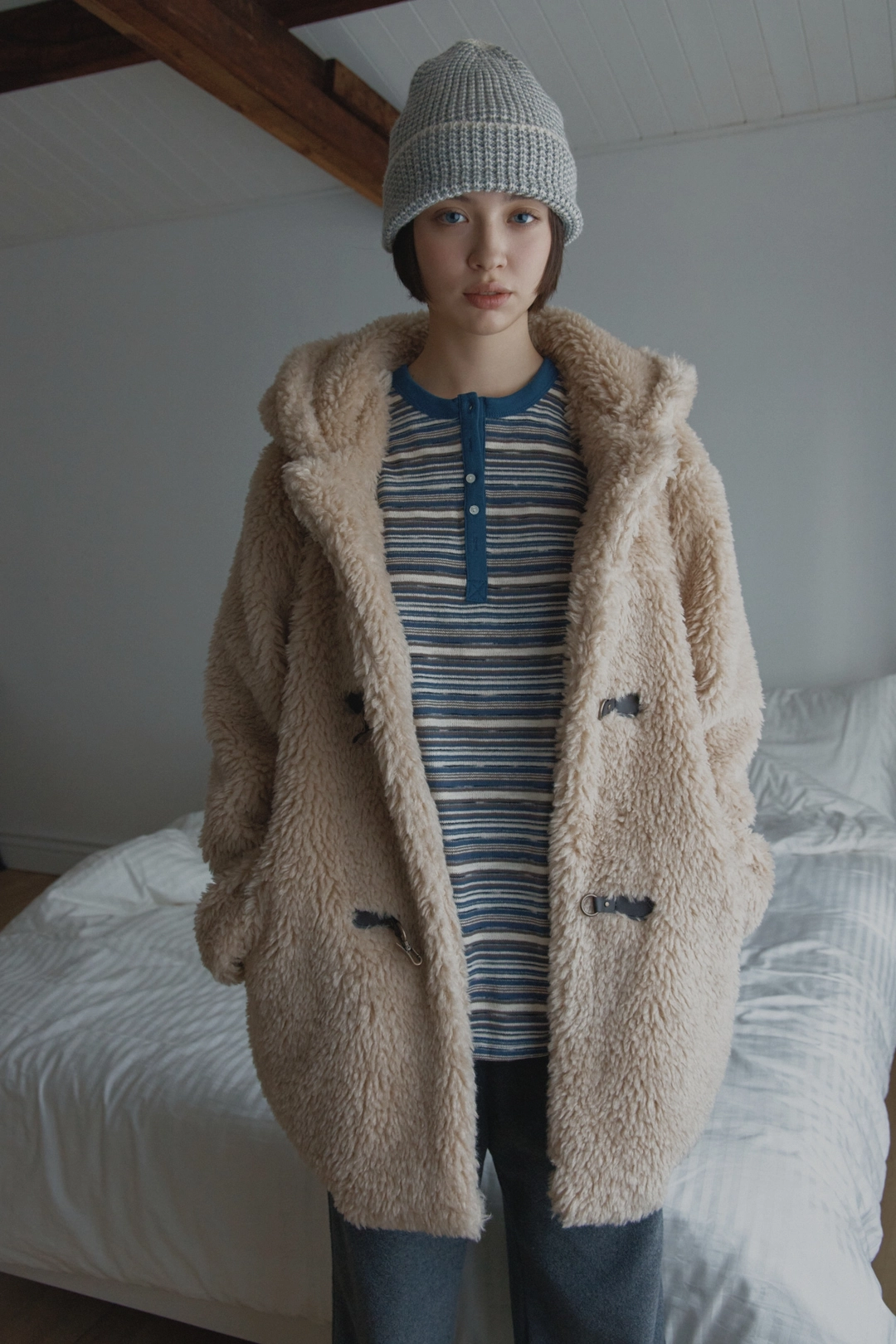 포에트 서울 multi stripe henley tee_blue 상품 이미지 1