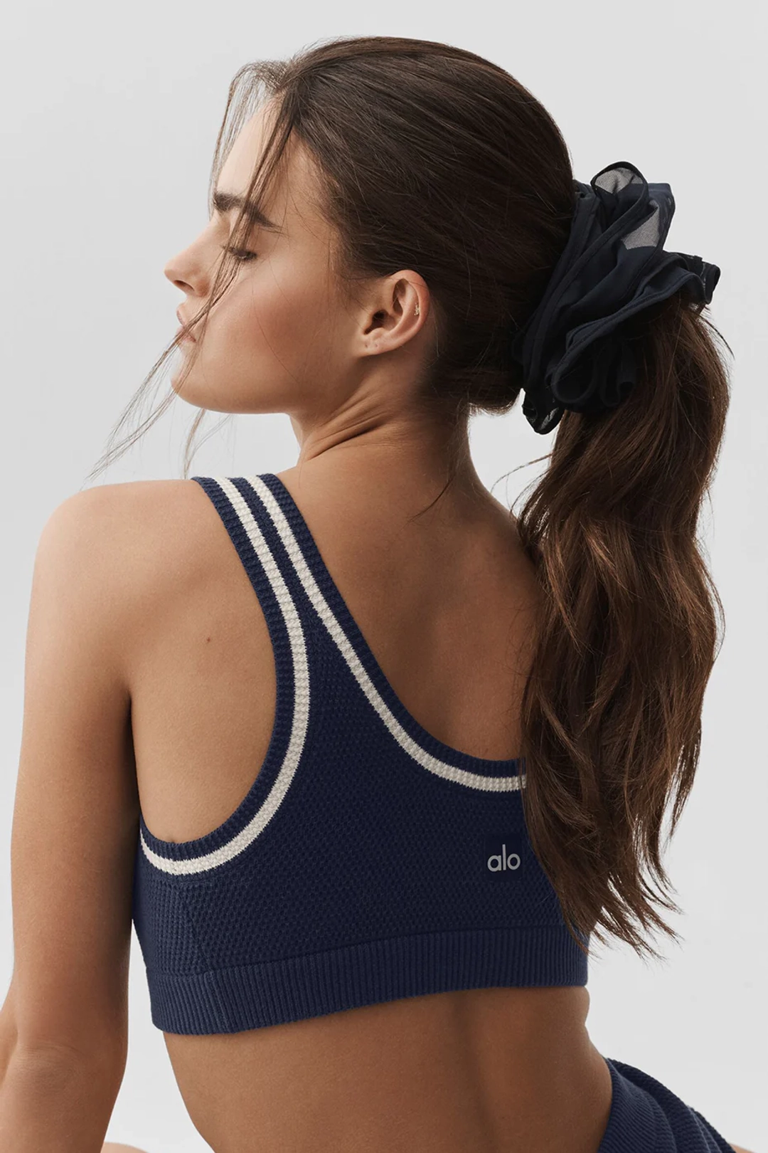 알로요가 Mesh Sweet Nothing Oversize Scrunchie - Navy 상품 이미지 1