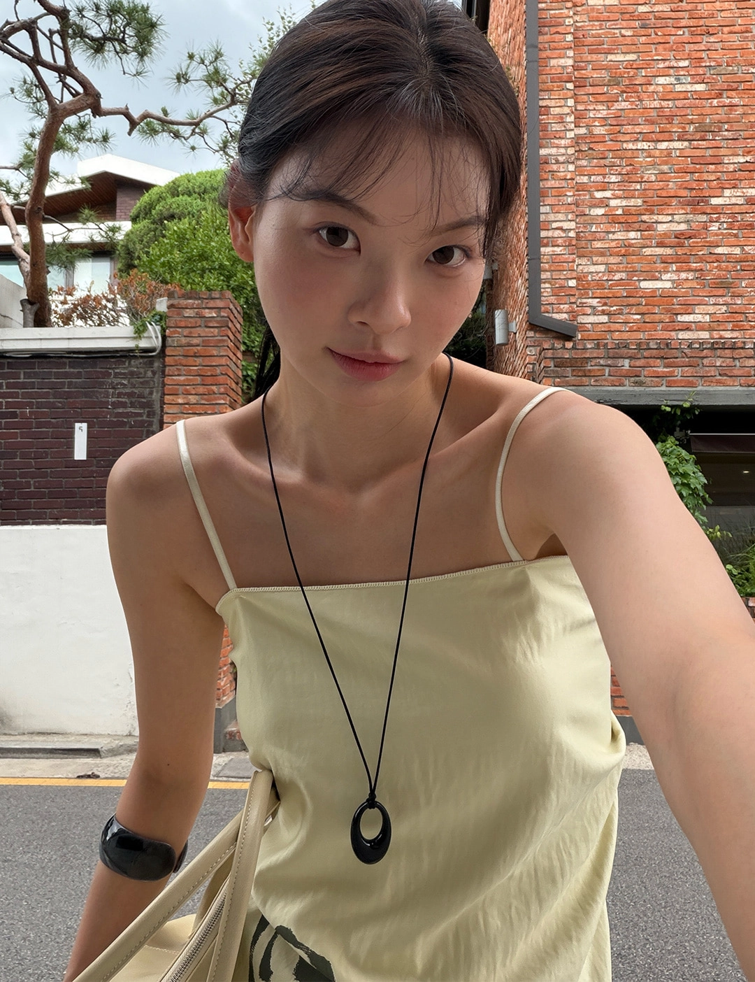 에뜨리브 Homaika Oval Pendant Necklace(black) 상품 이미지 2