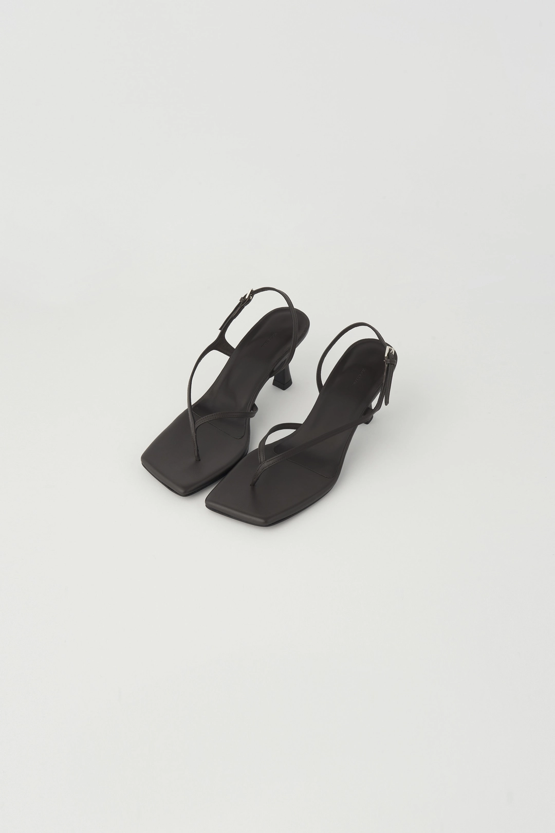 윤슬 trace strap sandle (brown) 상품 이미지 1