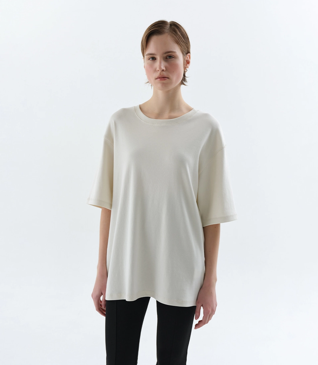 씨에씨 ESSENTIAL OVERSIZE T-SHIRT 상품 이미지 2
