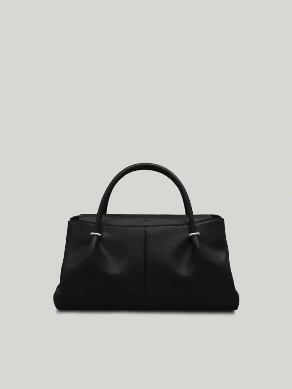 ANNEAU FLAP BAG (SOFT BLACK)