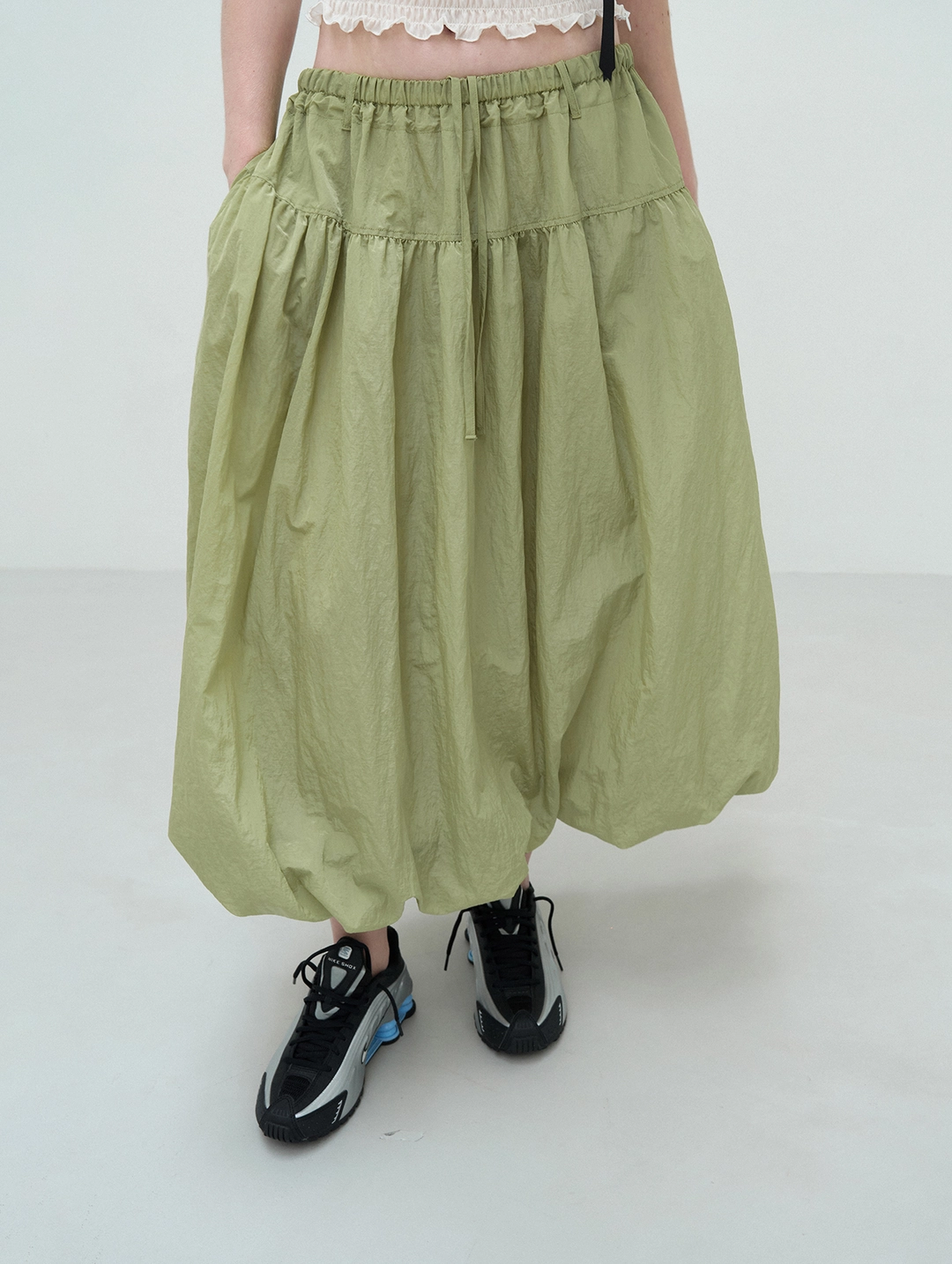 포에토 Tipsy glossy skirt - olive [2nd] 상품 이미지 2
