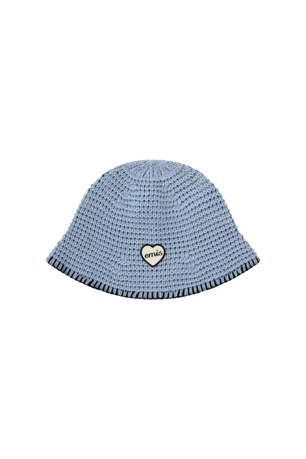 HEART RUBBER PATCH KNIT BUCKET HAT-PASTEL BLUE