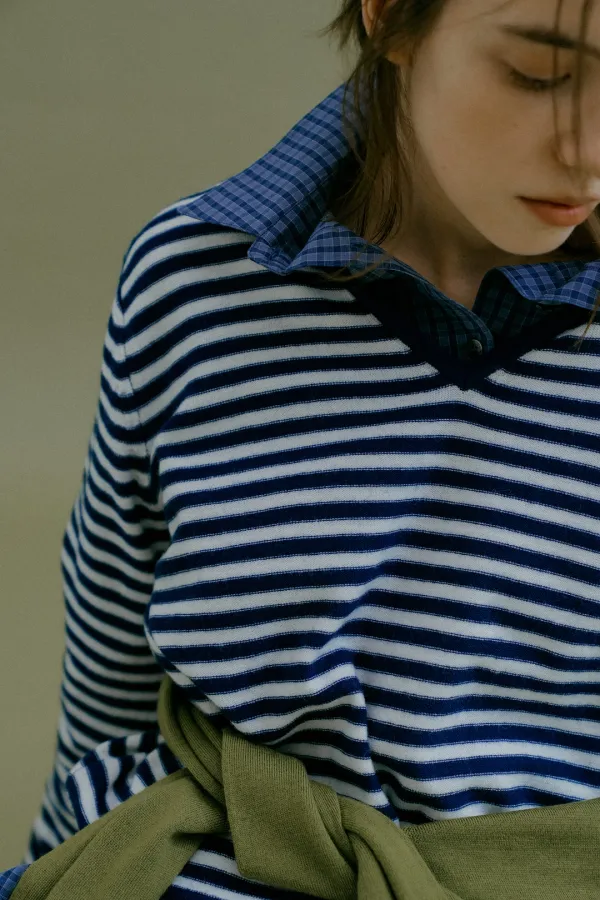 Classic V-neck Knit