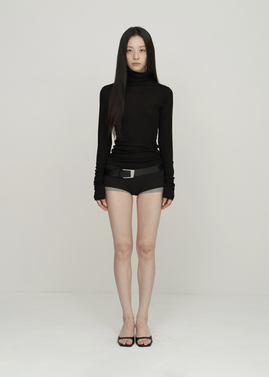 보헤미안서울 BASIC TENCEL TURTLE NECK T, BLACK 상품 이미지 2