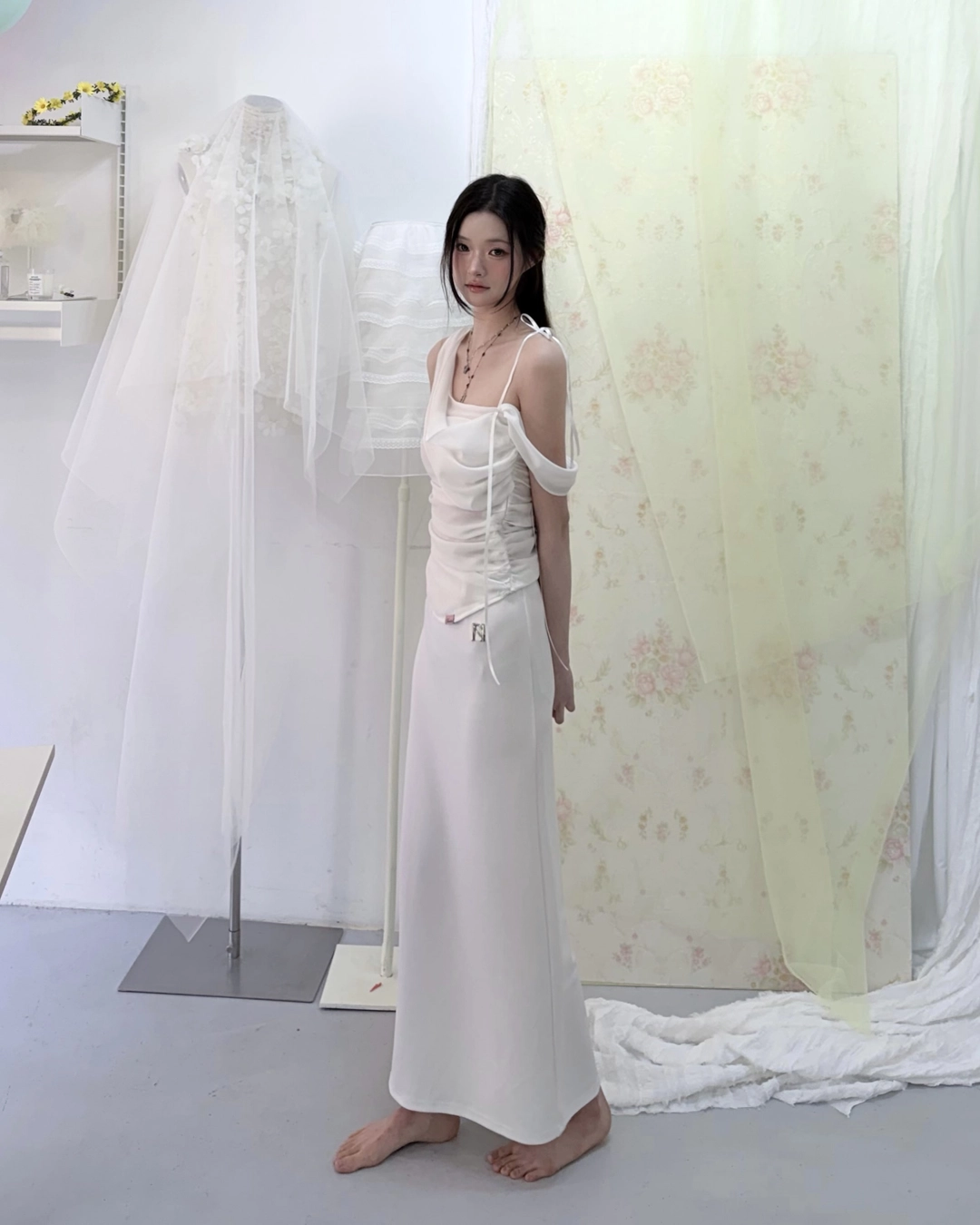 뉴얼린 Rosé long slim skirt 상품 이미지 3