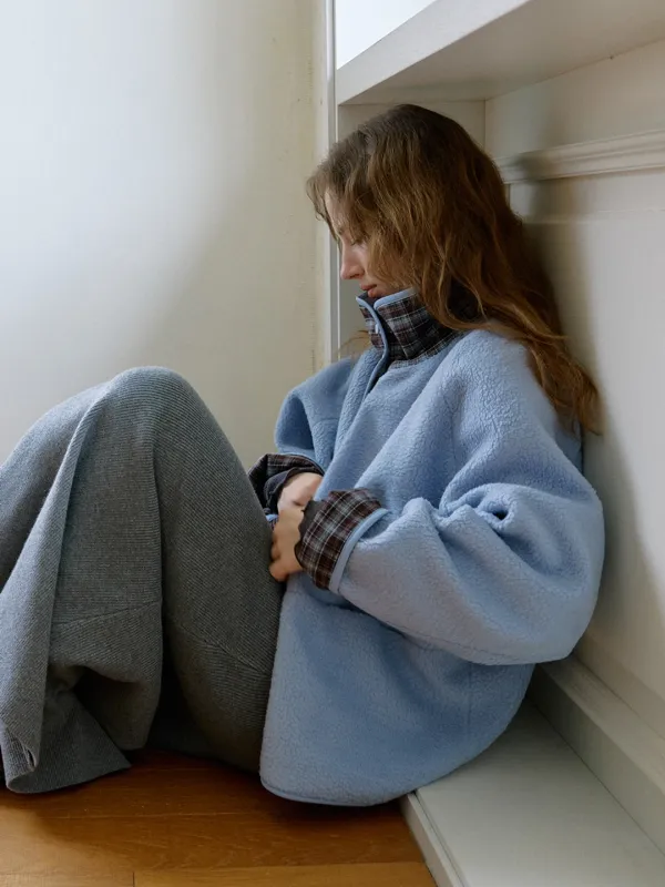 A CHECK FLEECE REVERSIBLE JUMPER_LIGHT BLUE