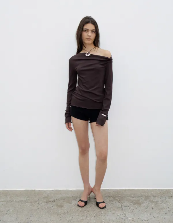 RIBBED ONE-SHOULDER TOP, DEEP BROWN