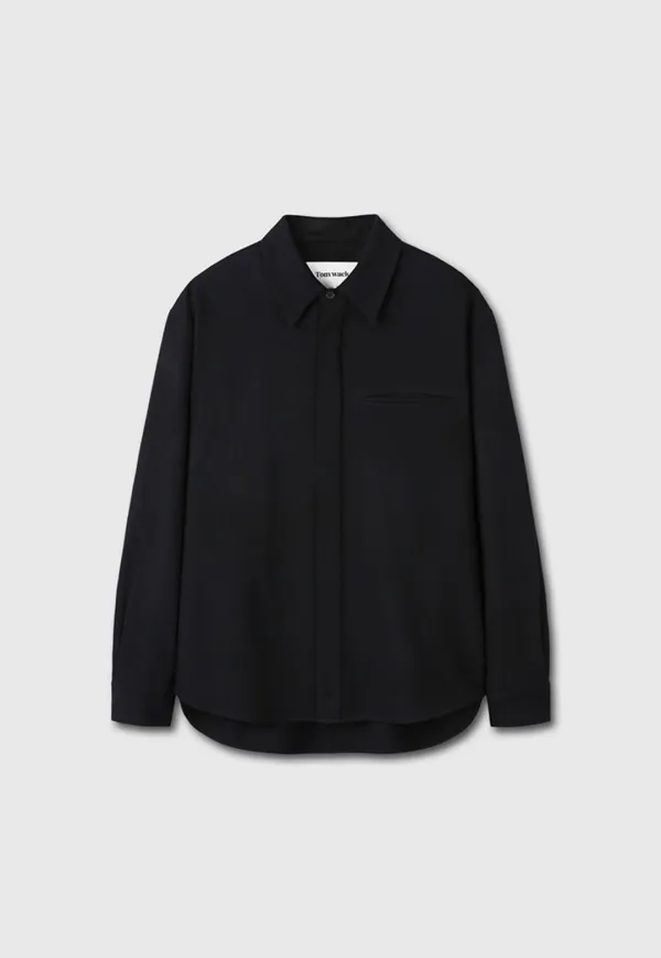 Virgin Wool Hidden Placket Shirt_ Black