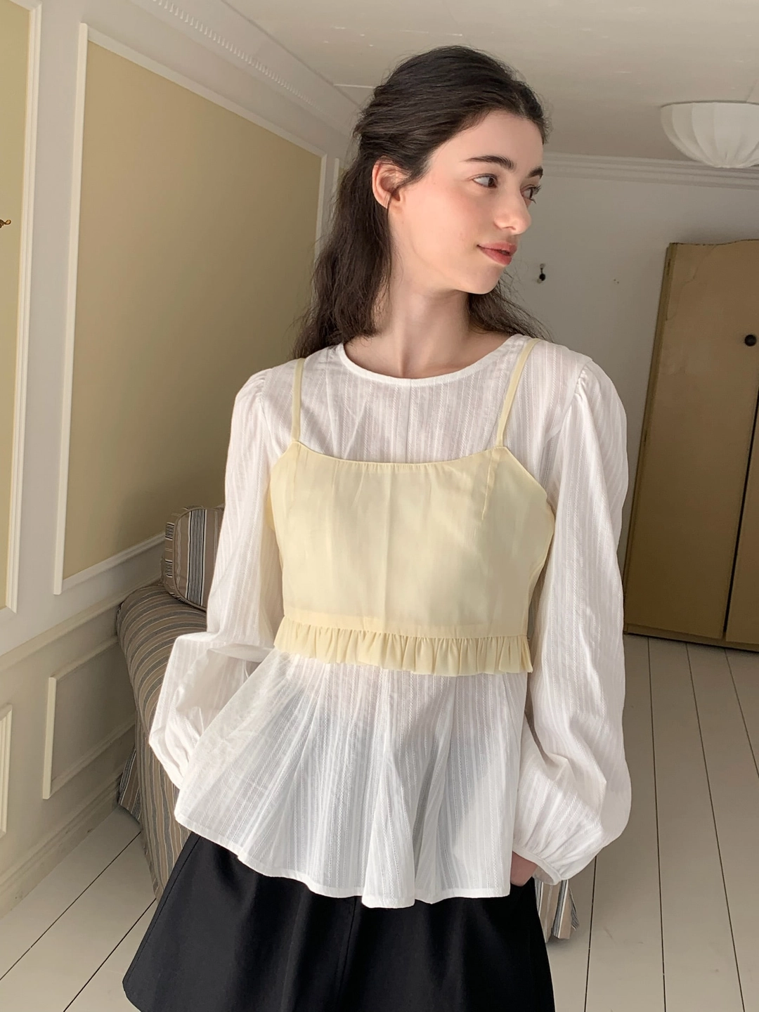 리리수 (시즌오프) Freya Cami Top / Lemon 상품 이미지 2