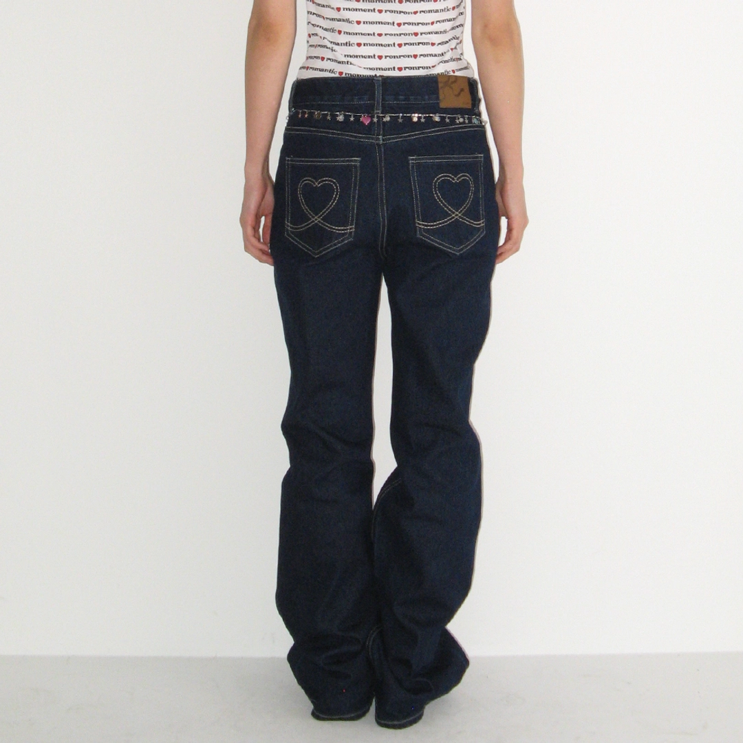 론론 BACK HEART STITCH POCKET BOOTSCUT DENIM PANTS INDIGO BLUE (NONFADE) 상품 이미지 1