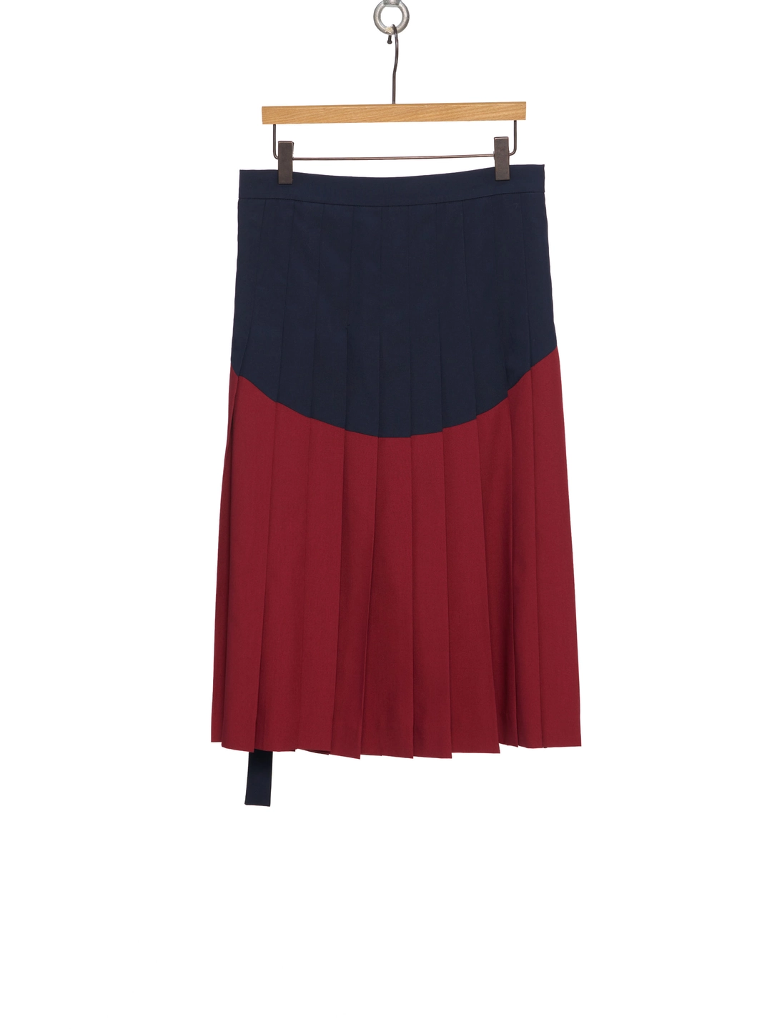 푸쉬버튼 SS26 RED COLORBLOCK PLEATED WRAP SKIRT 상품 이미지 3