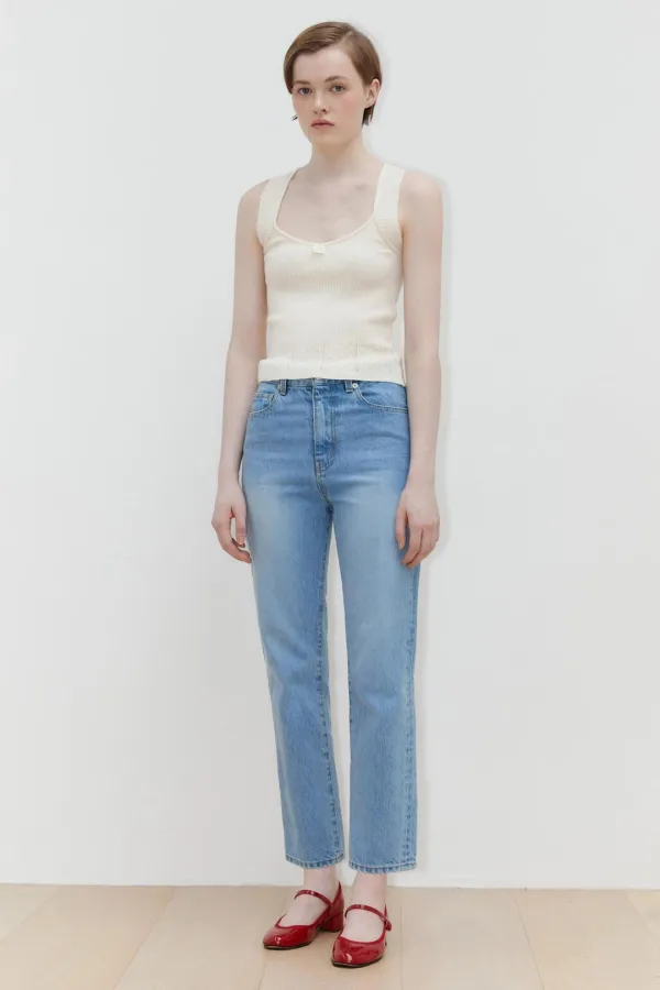 Scallop Punching Knit Sleeveless (Ivory)