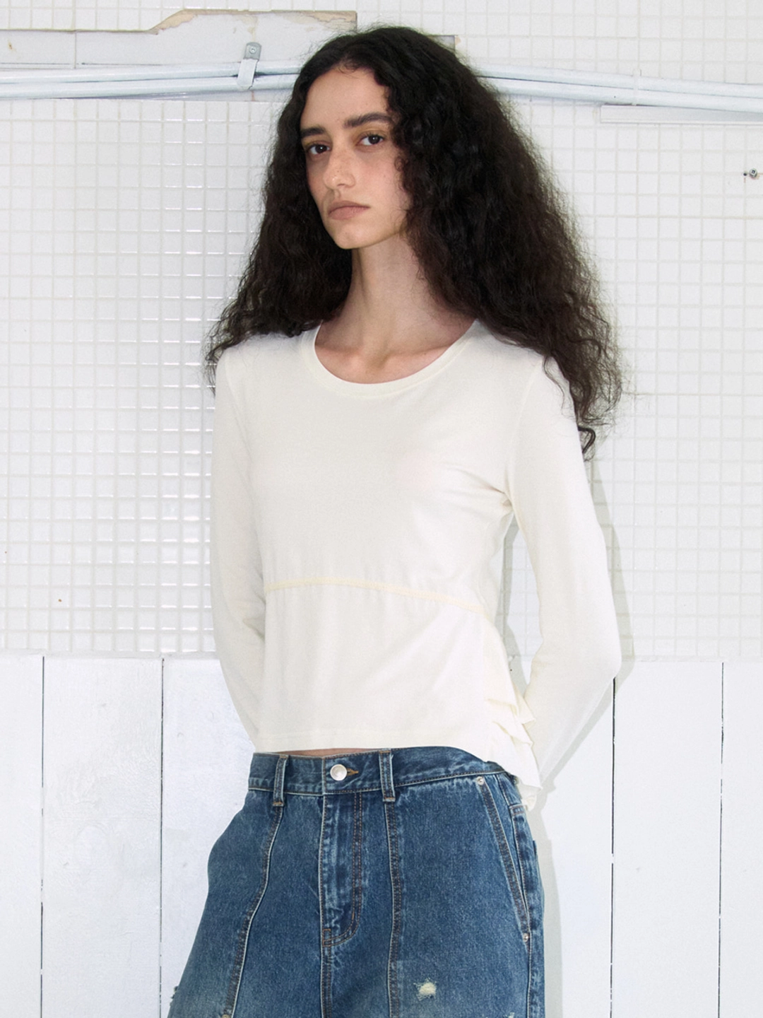 밀로 우먼 Ruffle Binding T-Shirt [Ivory] 상품 이미지 1