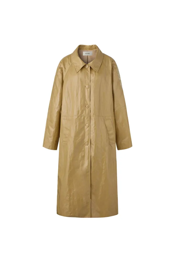 GLOSSY TRENCH COAT [BEIGE]