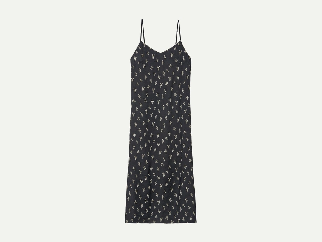 비아플레인 Via Floral slip long onepiece (Black flower) 상품 이미지 1