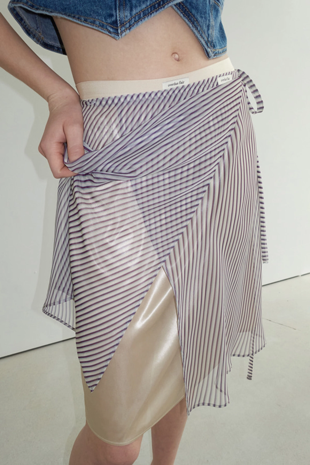 오버듀플레어 STRIPE WRAP SKIRT_NAVY 상품 이미지 2