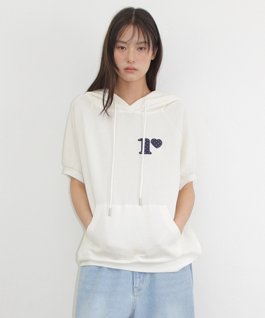 론론 [7/16 순차배송] DOT R HALF SLEEVE HOODIE SOFT YELLOW 상품 이미지 1