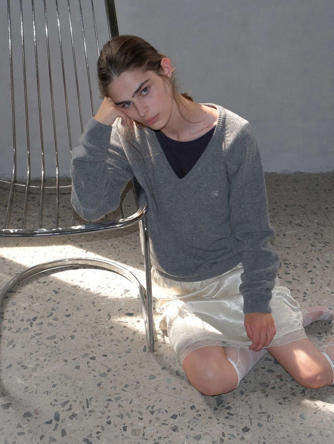 포에토 [4th] Mild cashmere v-neck knit - grey 상품 이미지 2