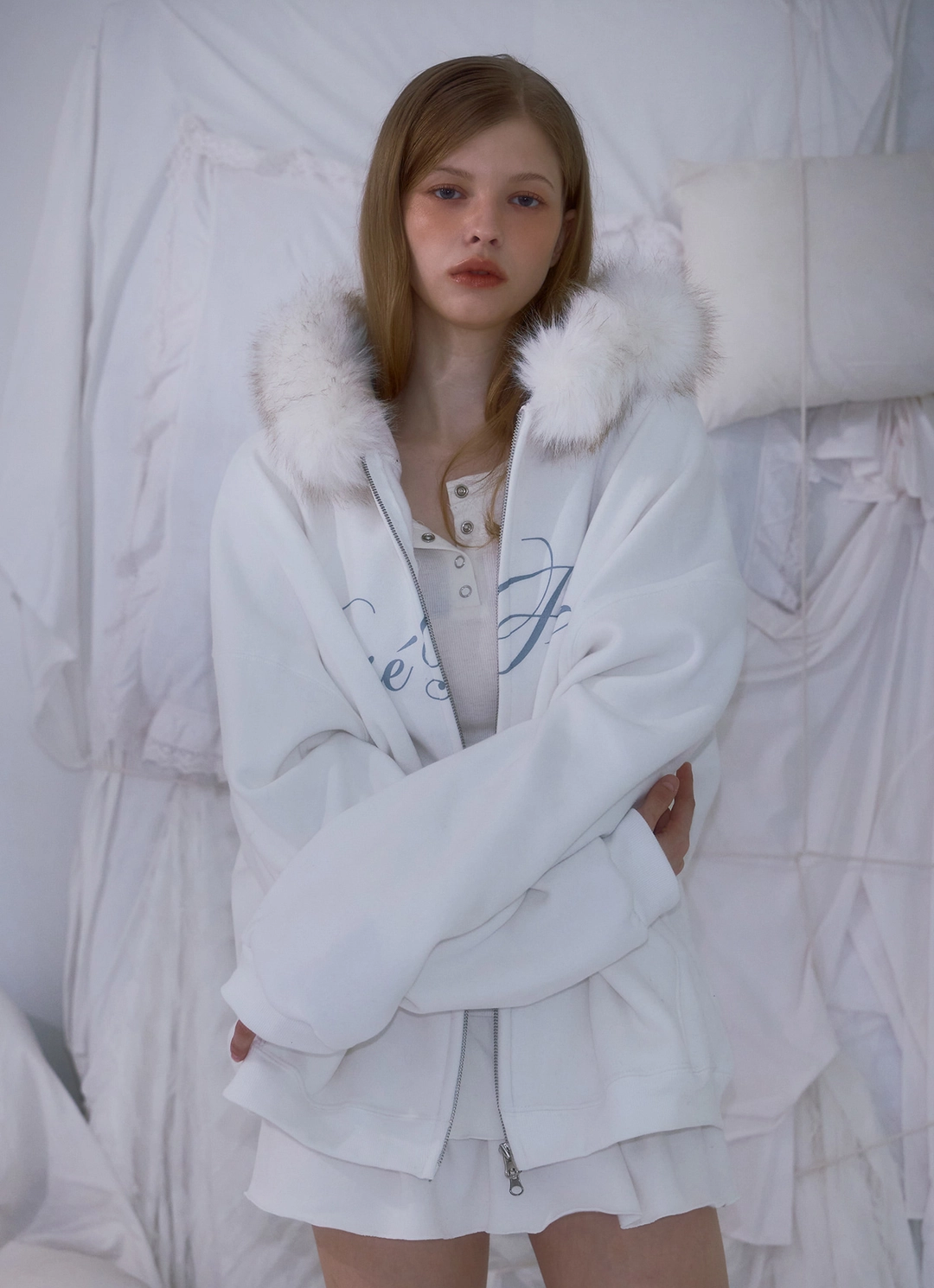 로제프란츠 Fur Overfit Lettering Hood Zip-up [Ivory] 상품 이미지 2