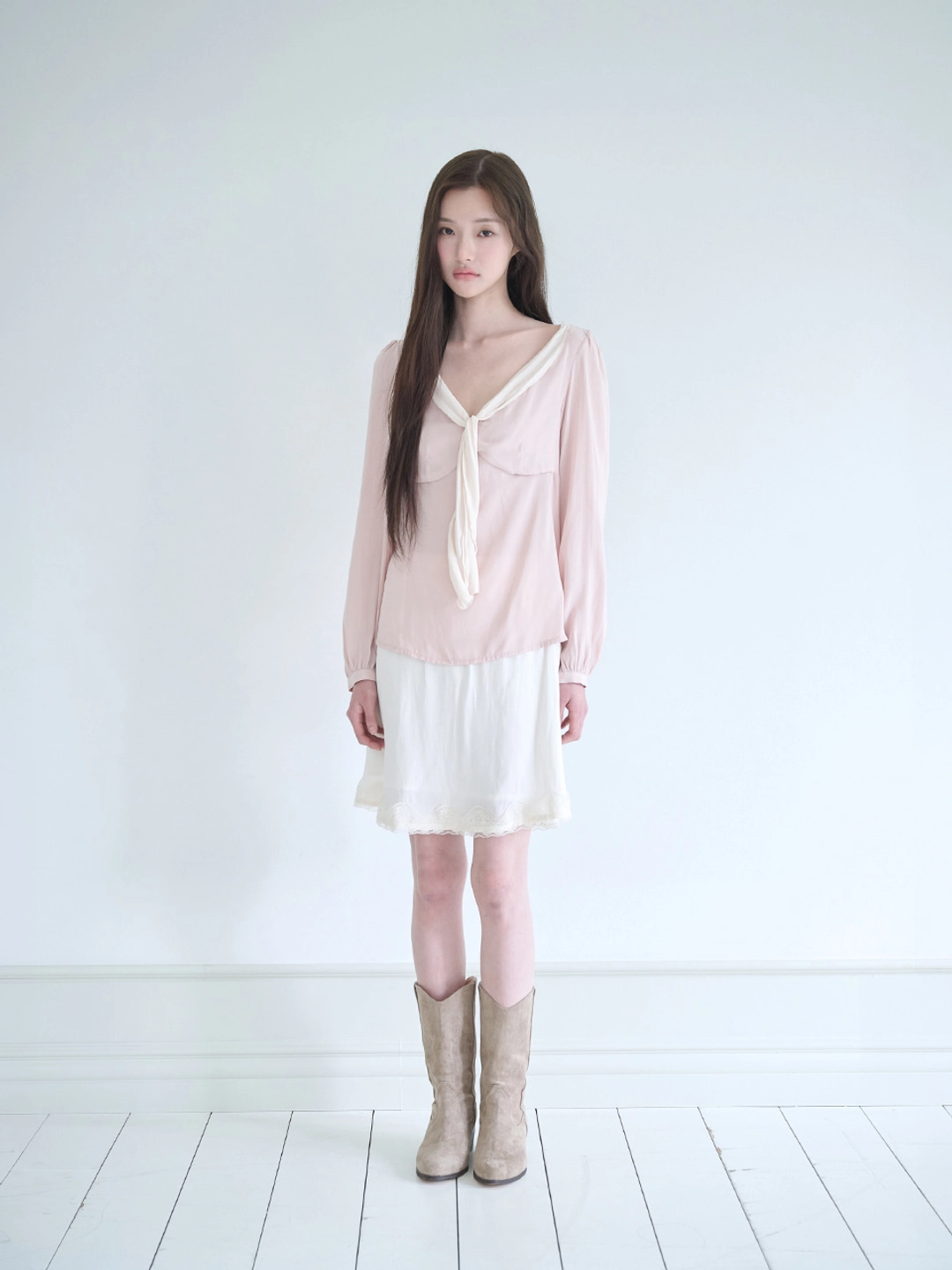 낫유어로즈 Scarf neck blouse (Pink) 상품 이미지 1
