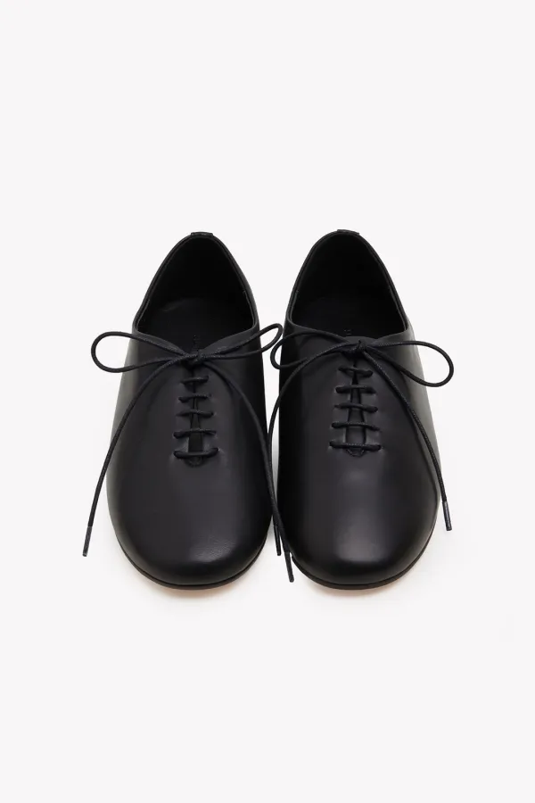 Lucina Classic Derbies (Black)