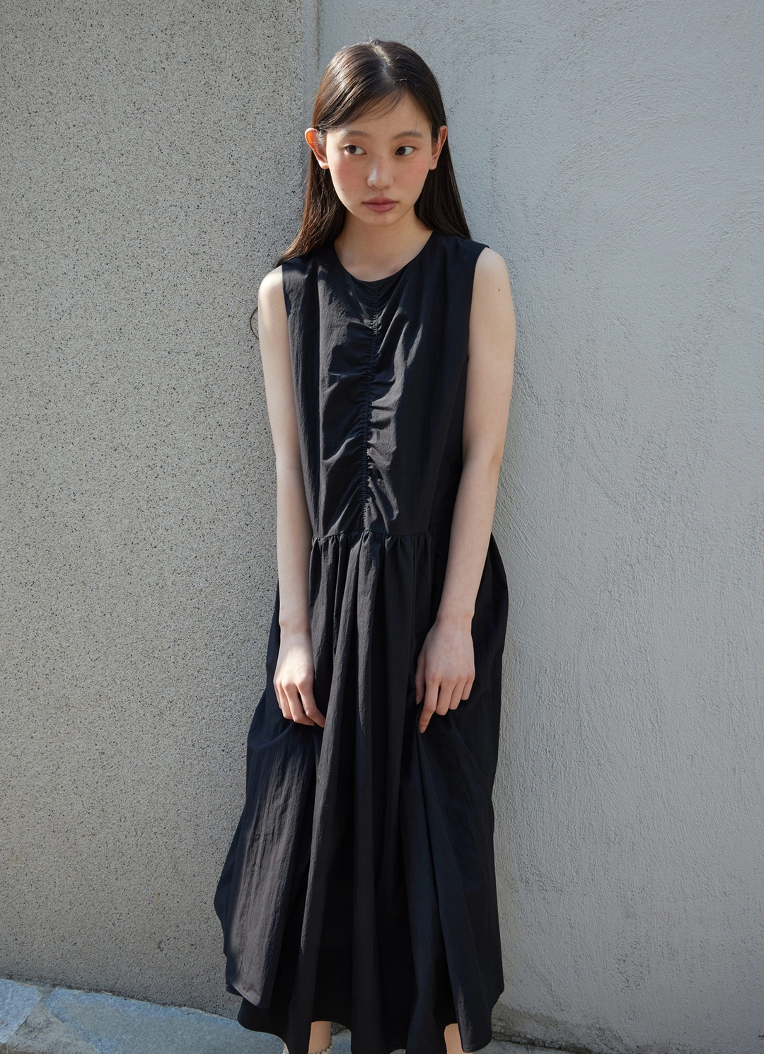 스텝어라운드 [2차] Pleated sleeveless one-piece_BLACK 상품 이미지 2