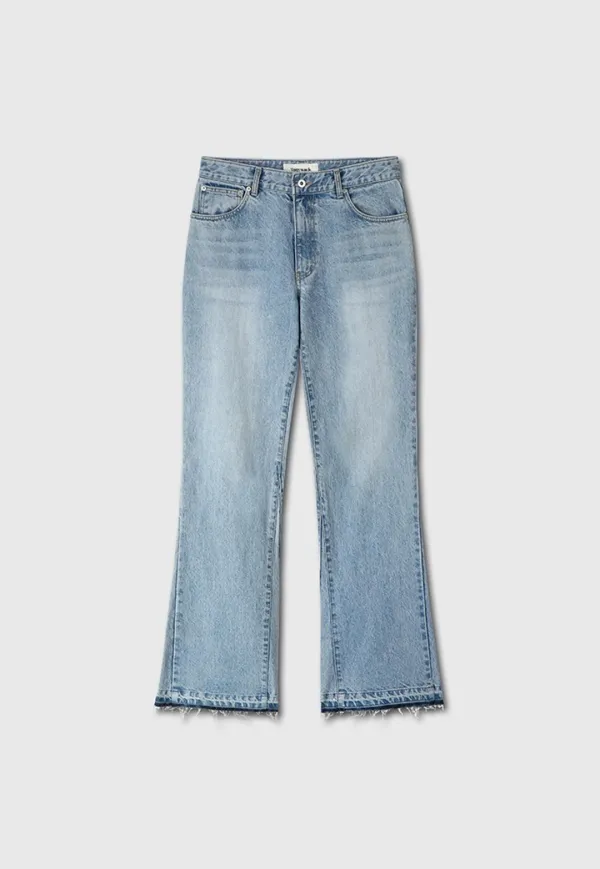 Flared Reconstructed Denim Jeans_ Washed Light Blue