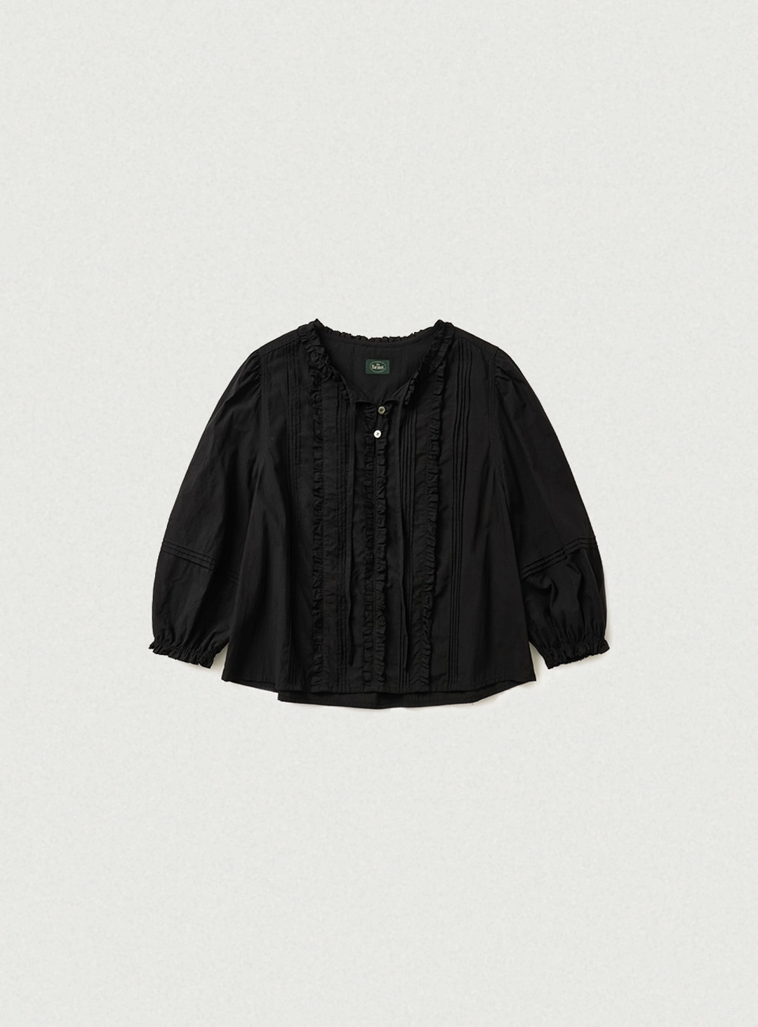 더바넷 Pevia Frill Pintuck Blouse_Black [10월 중순 순차 배송] 상품 이미지 1